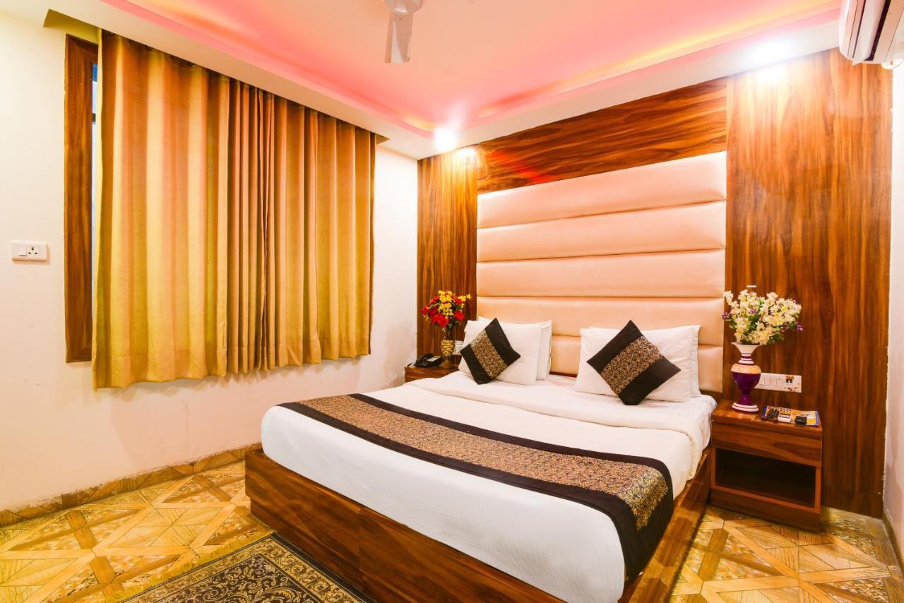 Olivia Hotels At Delhi Airport Нью-Дели Экстерьер фото