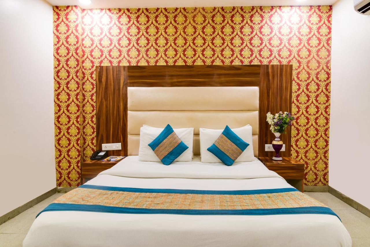 Olivia Hotels At Delhi Airport Нью-Дели Экстерьер фото
