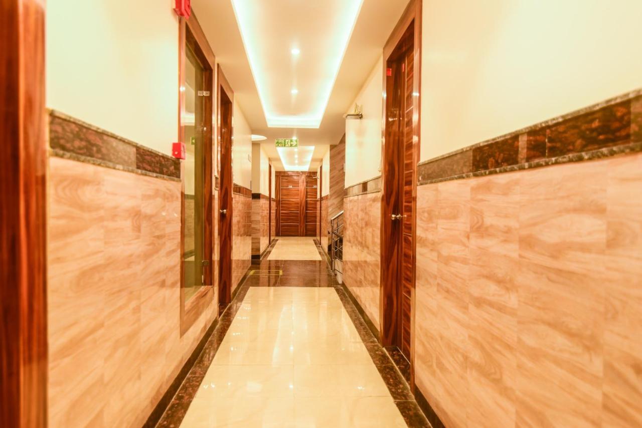Olivia Hotels At Delhi Airport Нью-Дели Экстерьер фото