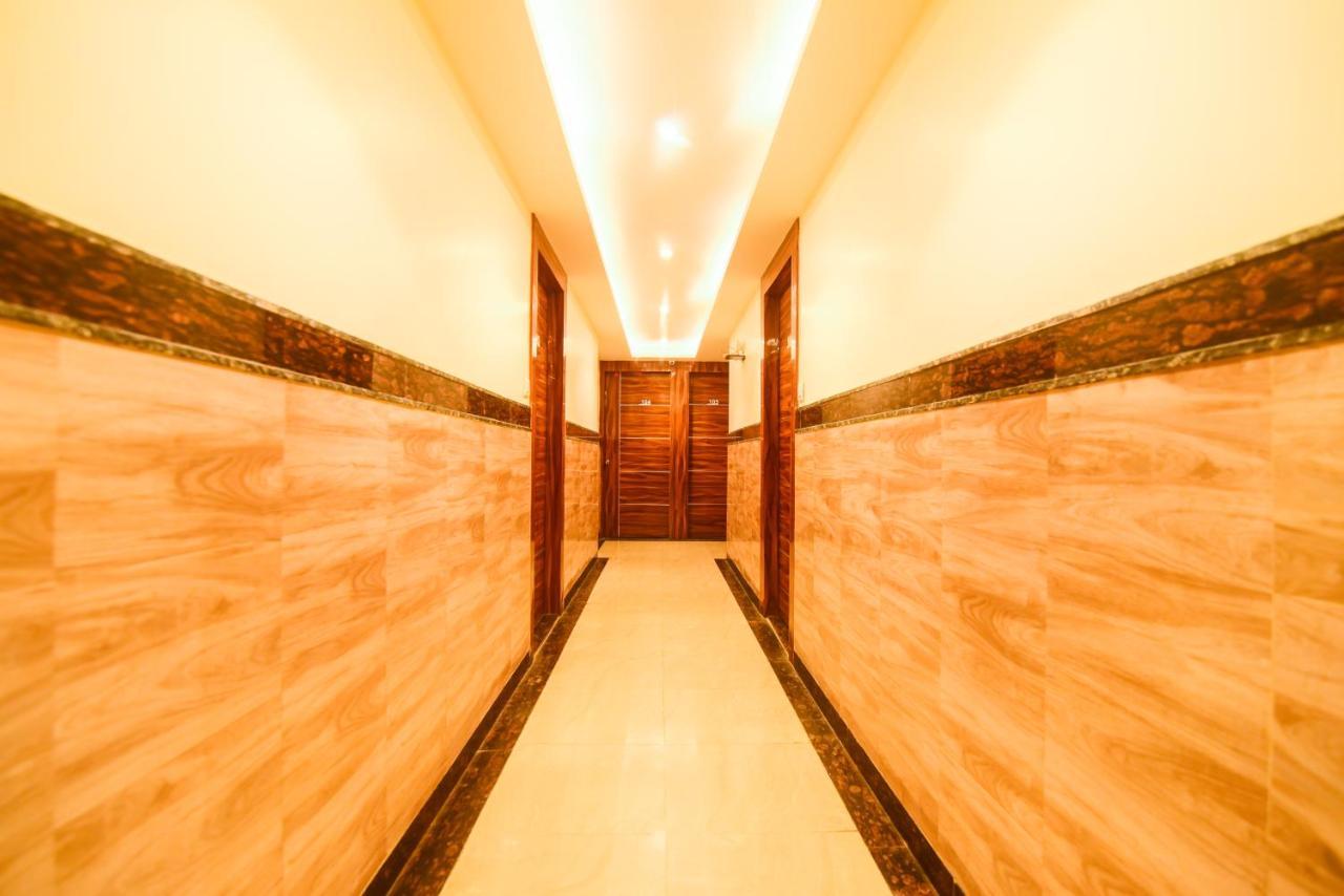Olivia Hotels At Delhi Airport Нью-Дели Экстерьер фото